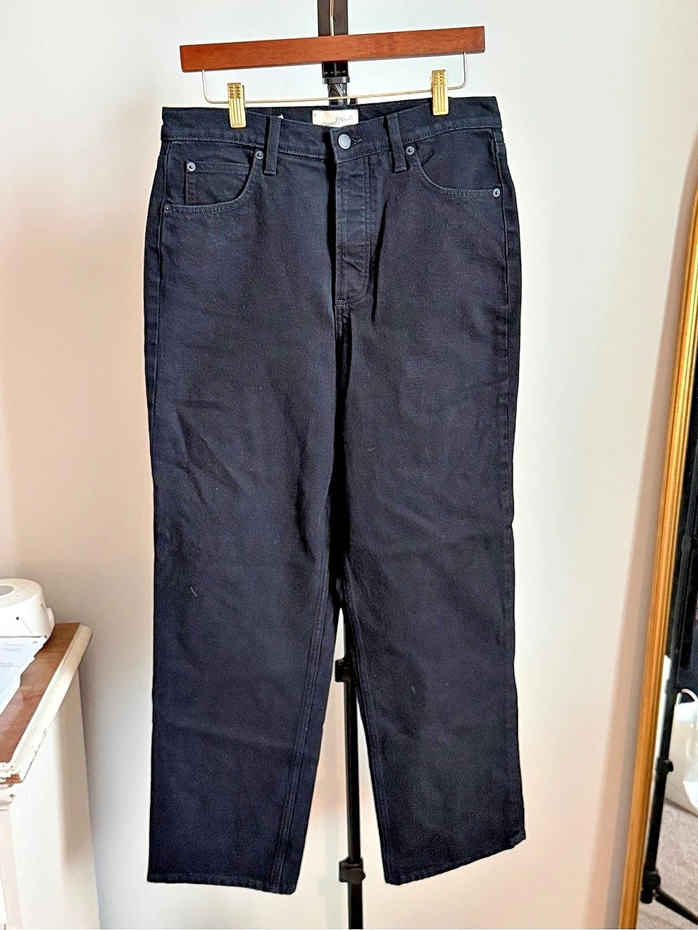 Universal Thread High-Rise Straight Jeans Black Waist 10